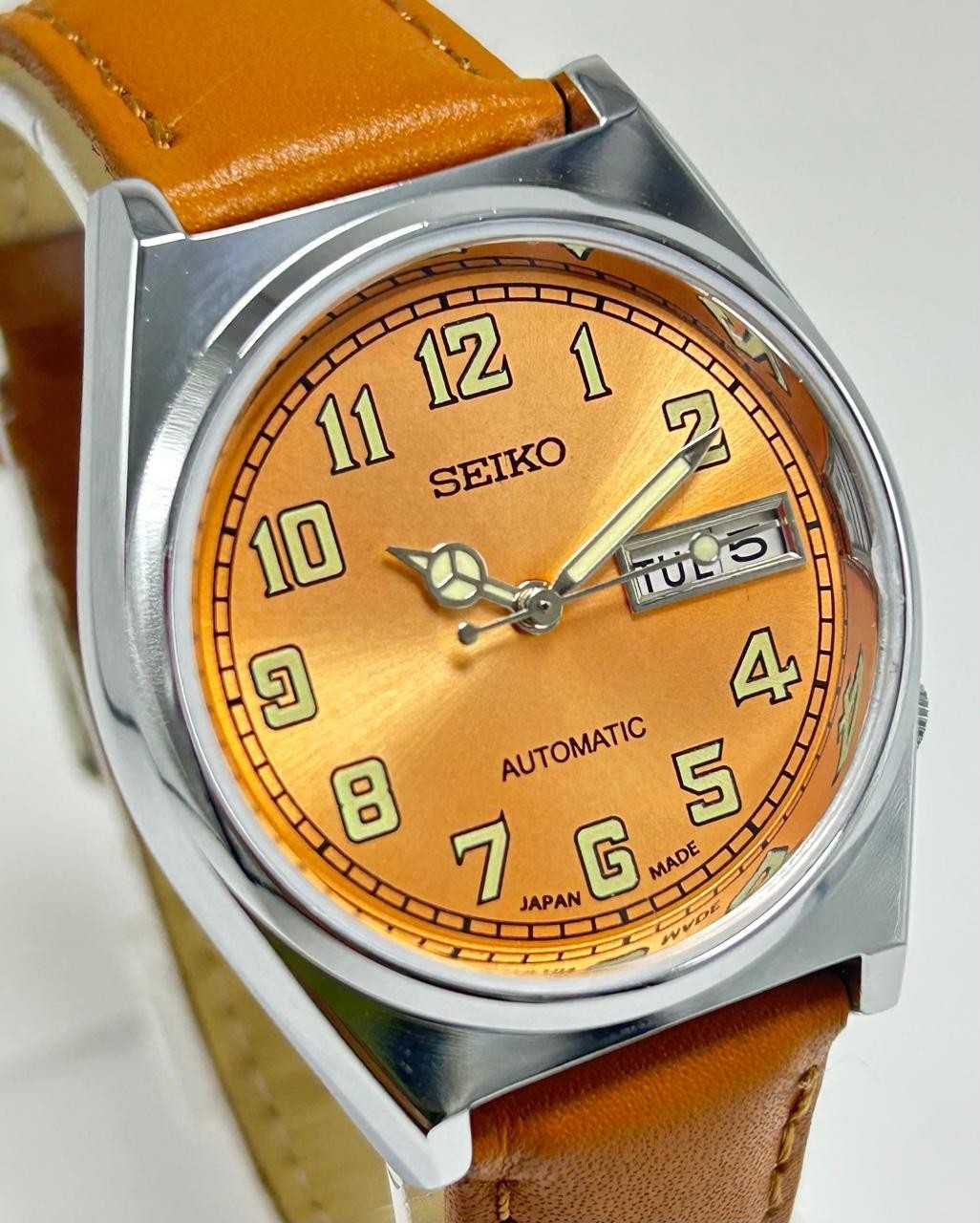 Vintage Seiko Orange Dial Day Date Automatic Japan Movement No.6309A Men Watch