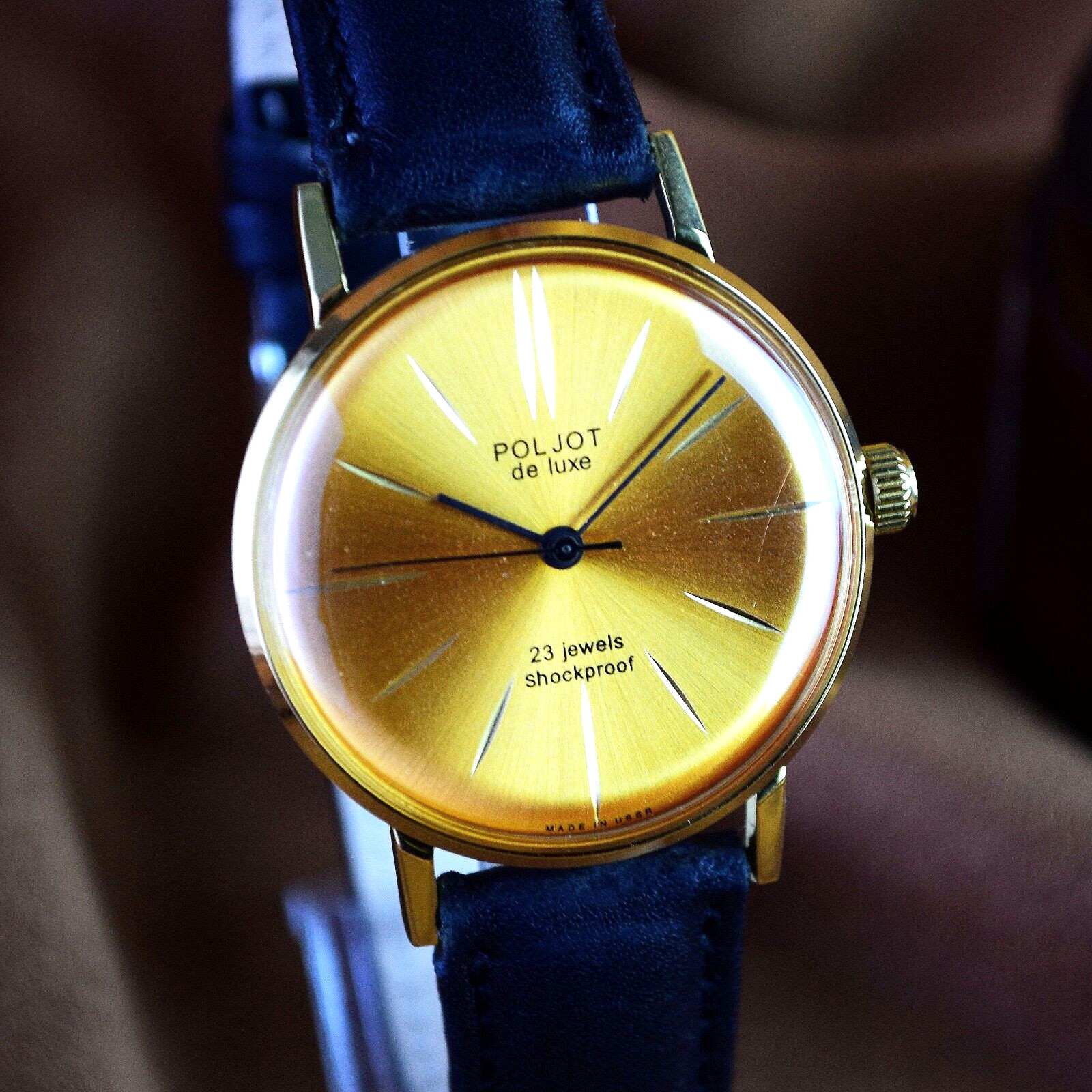 Vintage Watch Poljot De LUXE Soviet Men’s Wriswatch 23 Jewels Gold Dial