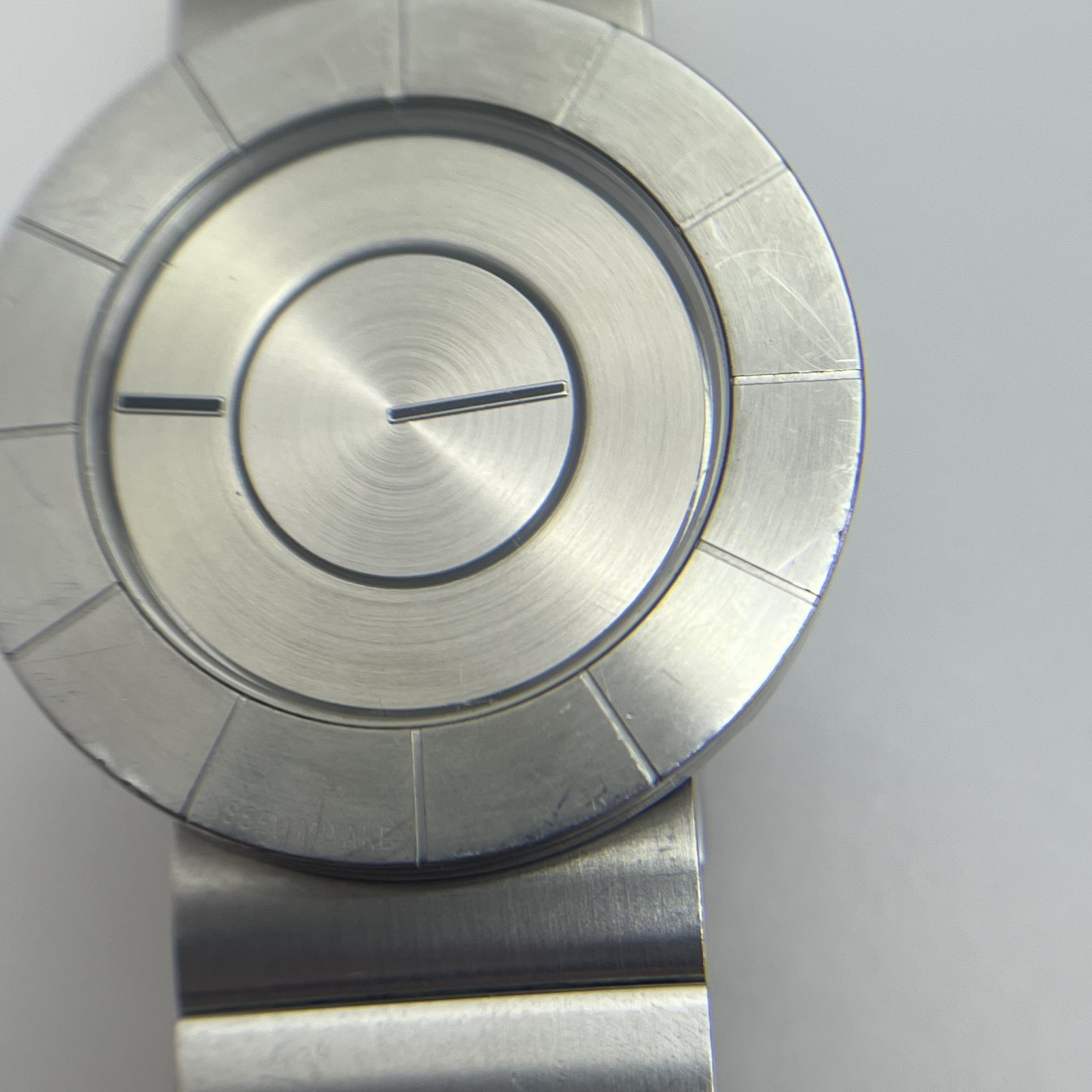Seiko Issey Miyake TO NY0N001 by Tokujin Yoshioka Qz Silver Dial Japan#509B