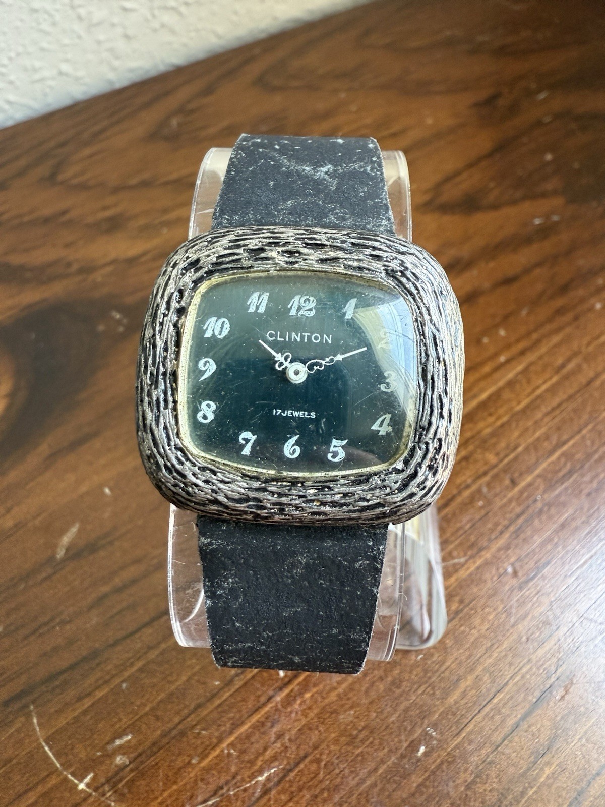 Vintage Clinton 17 Jewels Sterling .925 Unisex Bark Cushion Watch