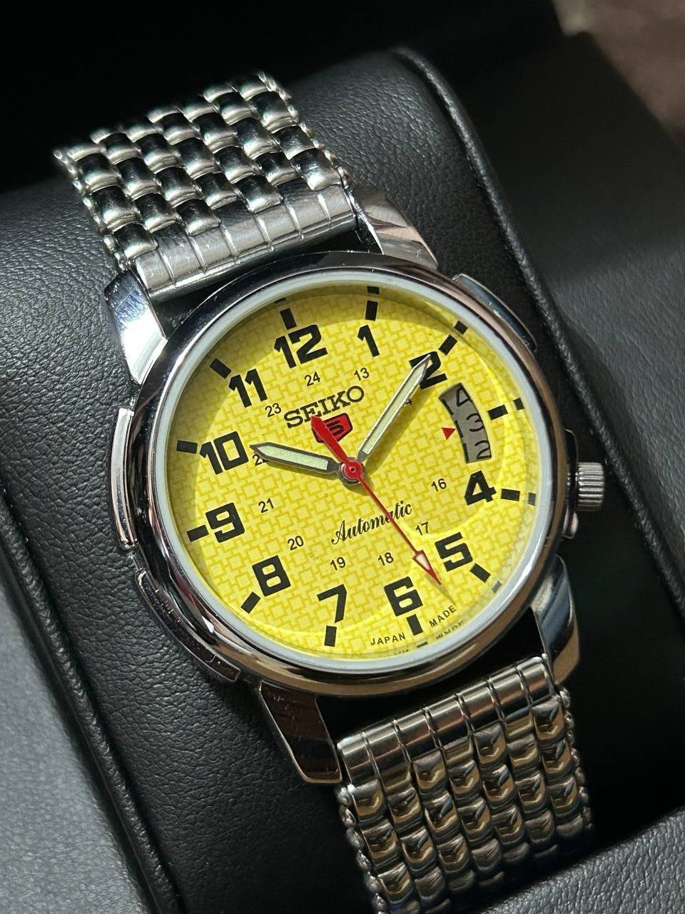 Vintage Refurbished Seiko Automatic Yellow Dial D/D Men Wrist Watch 36MM