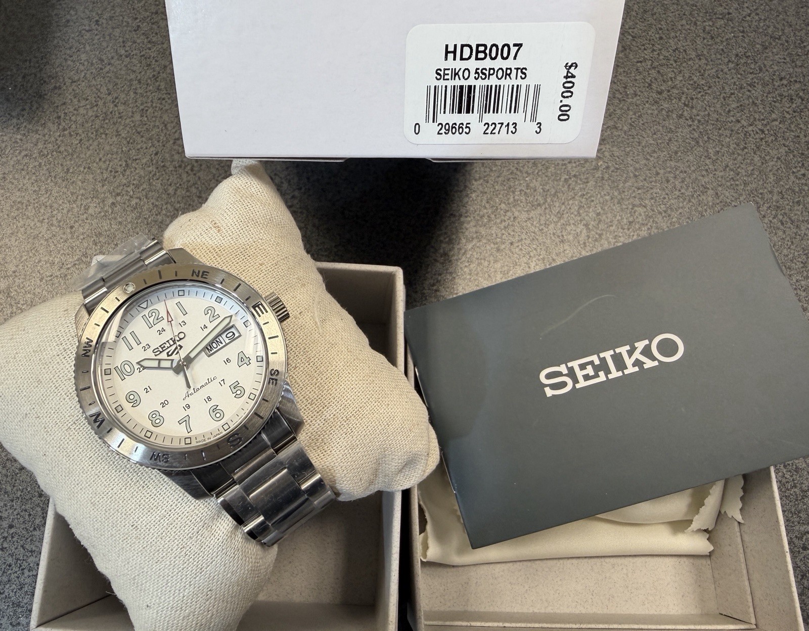Seiko 5 Sports Automatic White Dial Steel Men’s Field Watch HDB007 Made In Japan