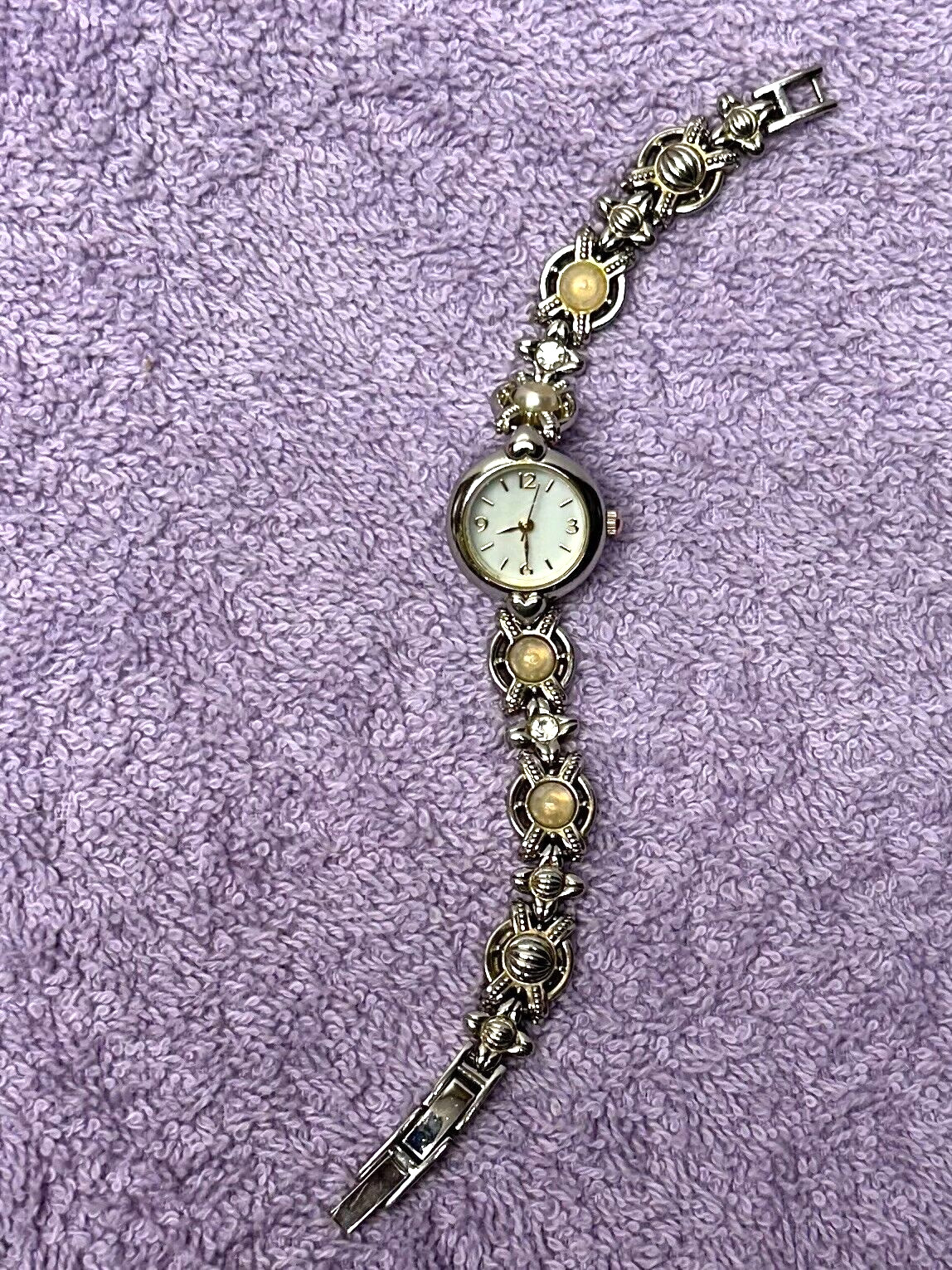 Allude Watch Women Silver Tone Faux Pearl Bracelet Band New Battery Runs Great