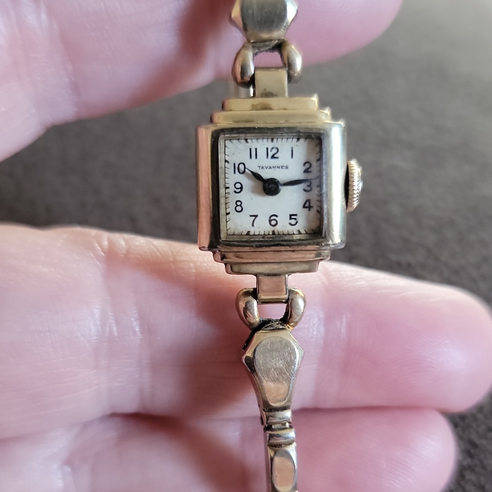 Tavannes Vintage Women’s Manual Mechanical Gold Tone Square Watch White Dial
