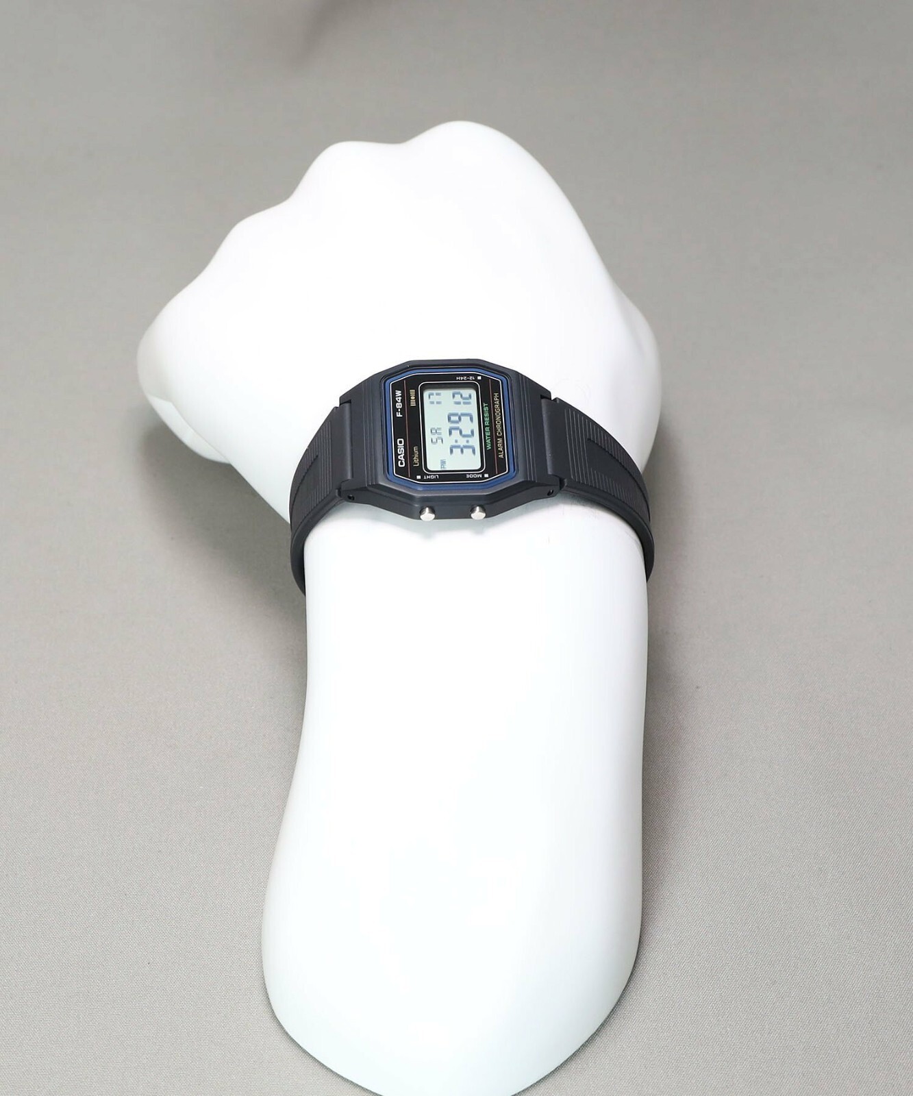 CASIO | Casio Standard Watch “Casio Collection” F-84W-1QJH