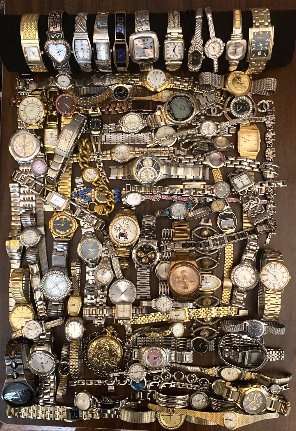 Huge Lot 85+ Vintage to Now Used Watches some Run Gold Silver Tone BRANDS+++