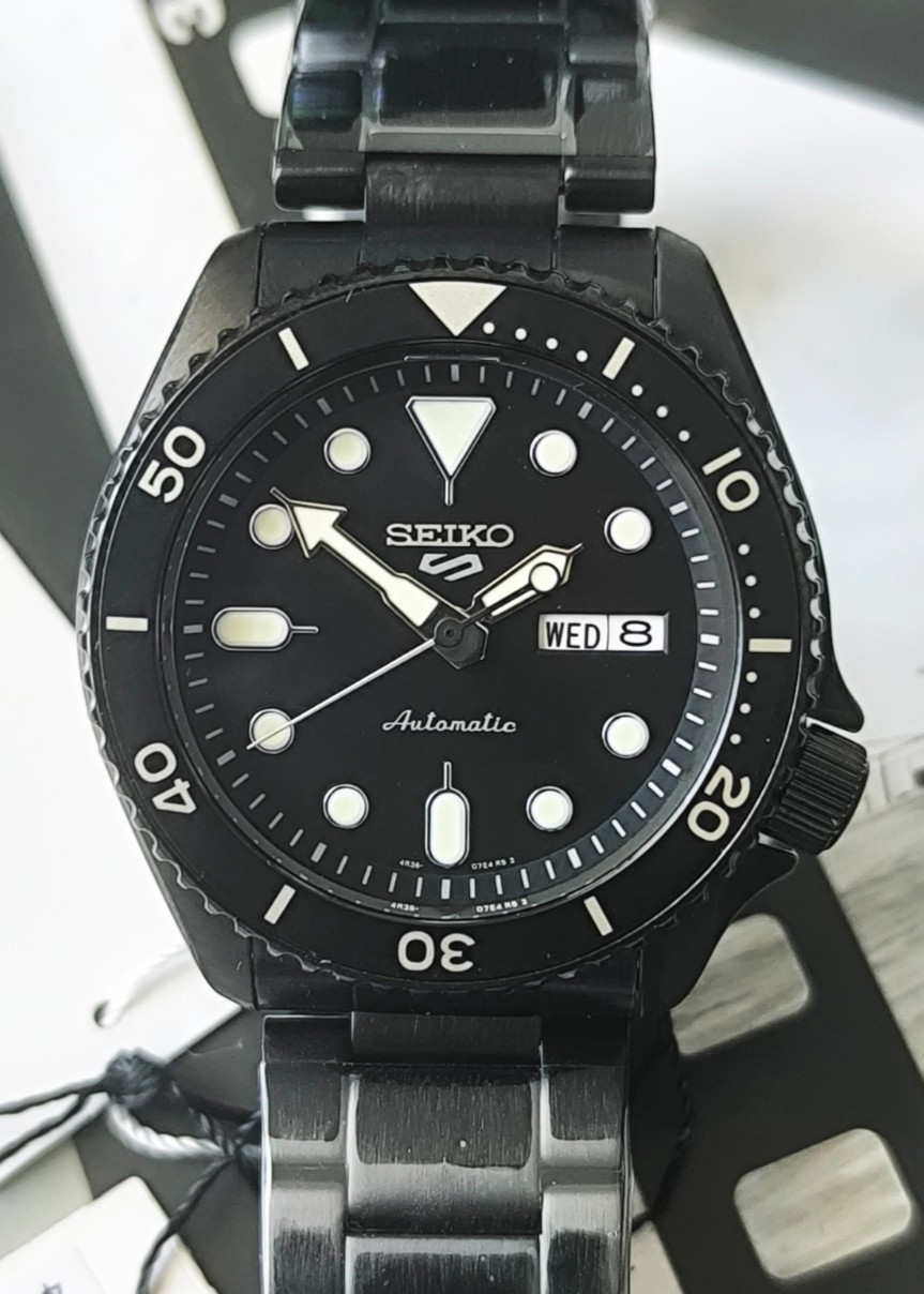 Seiko 5 Sports Asia Black Dial Black Case Coating and Band SRPD65K1