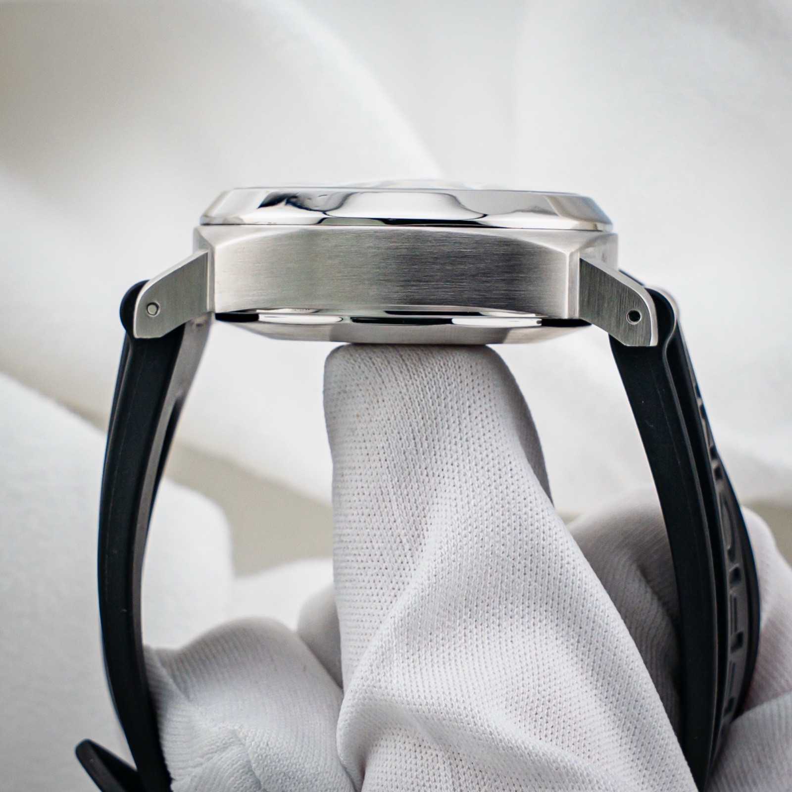 Panerai Luminor White Dial *Serviced* Under 1-year Warranty From Watchmaker 40mm