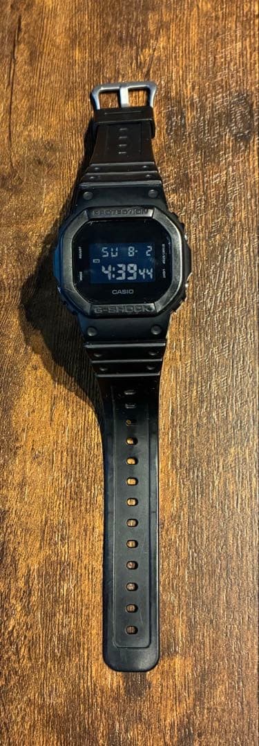 CASIO G-SHOCK DW-5600BB Men’s Watch (Main Unit)