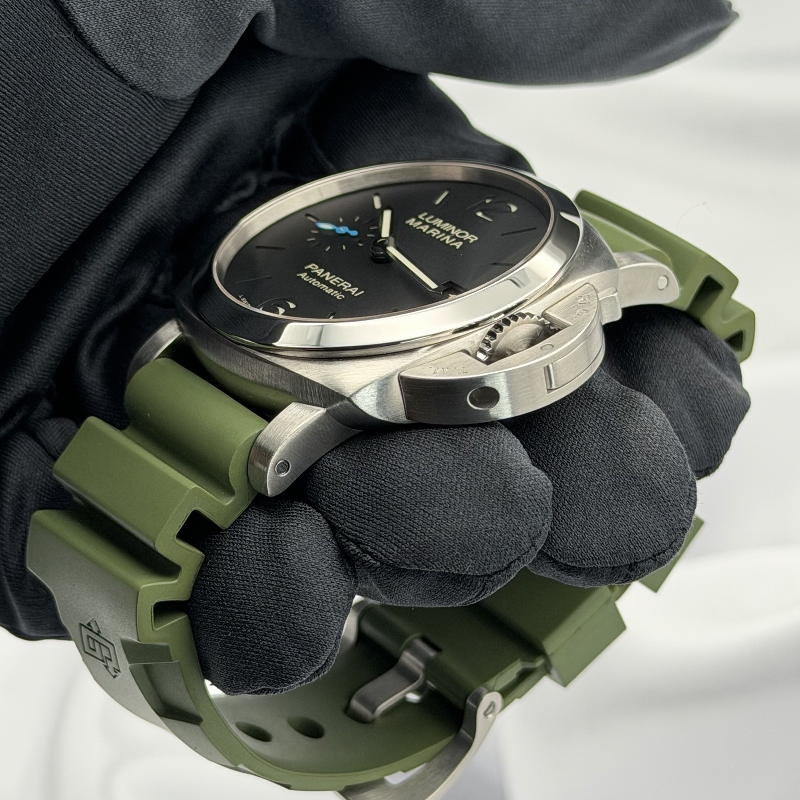 Panerai Luminor Marina 42mm PAM02392 Black Automatic Warranty Til 29’ Full Set