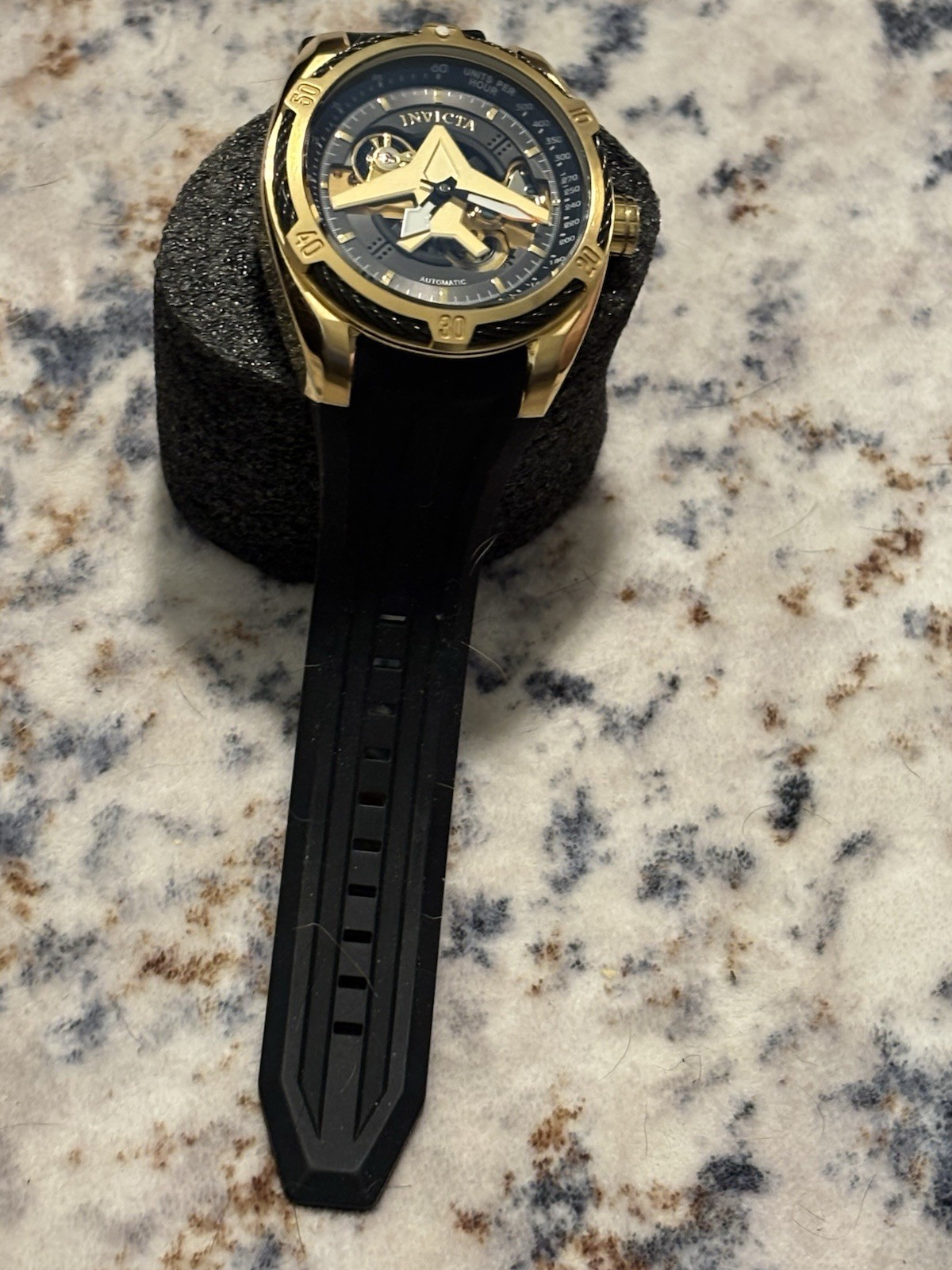 Invicta Aviator Men’s Automatic Watch Black/Gold model 28179
