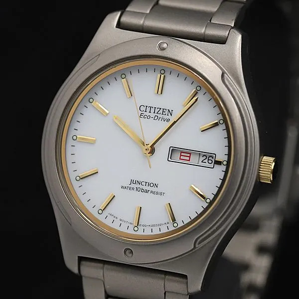 Working condition, excellent condition. Citizen Quartz Junction E100-K001293 wh