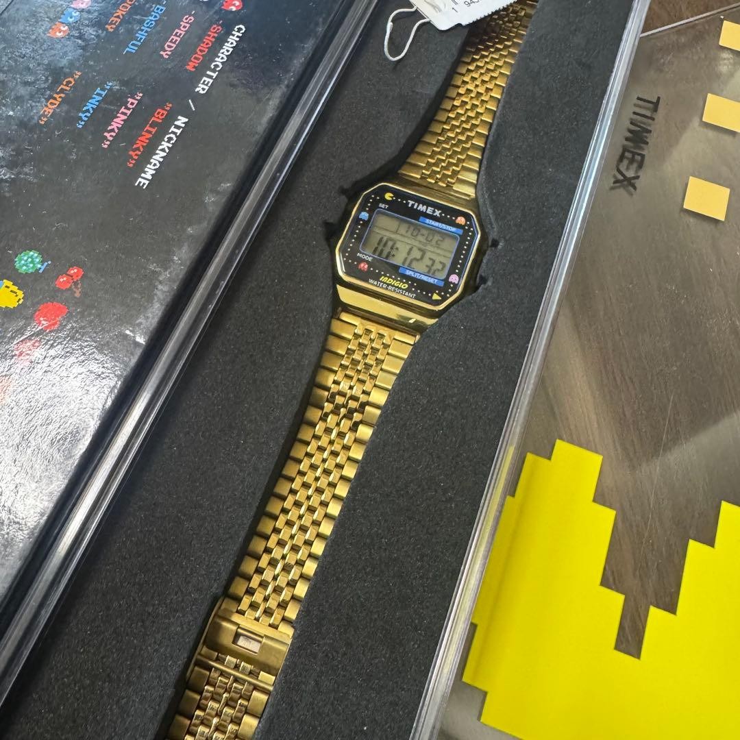 TIMEX T80 PACMAN 40th Anniversary Limited Edition Display Gold Indiglo