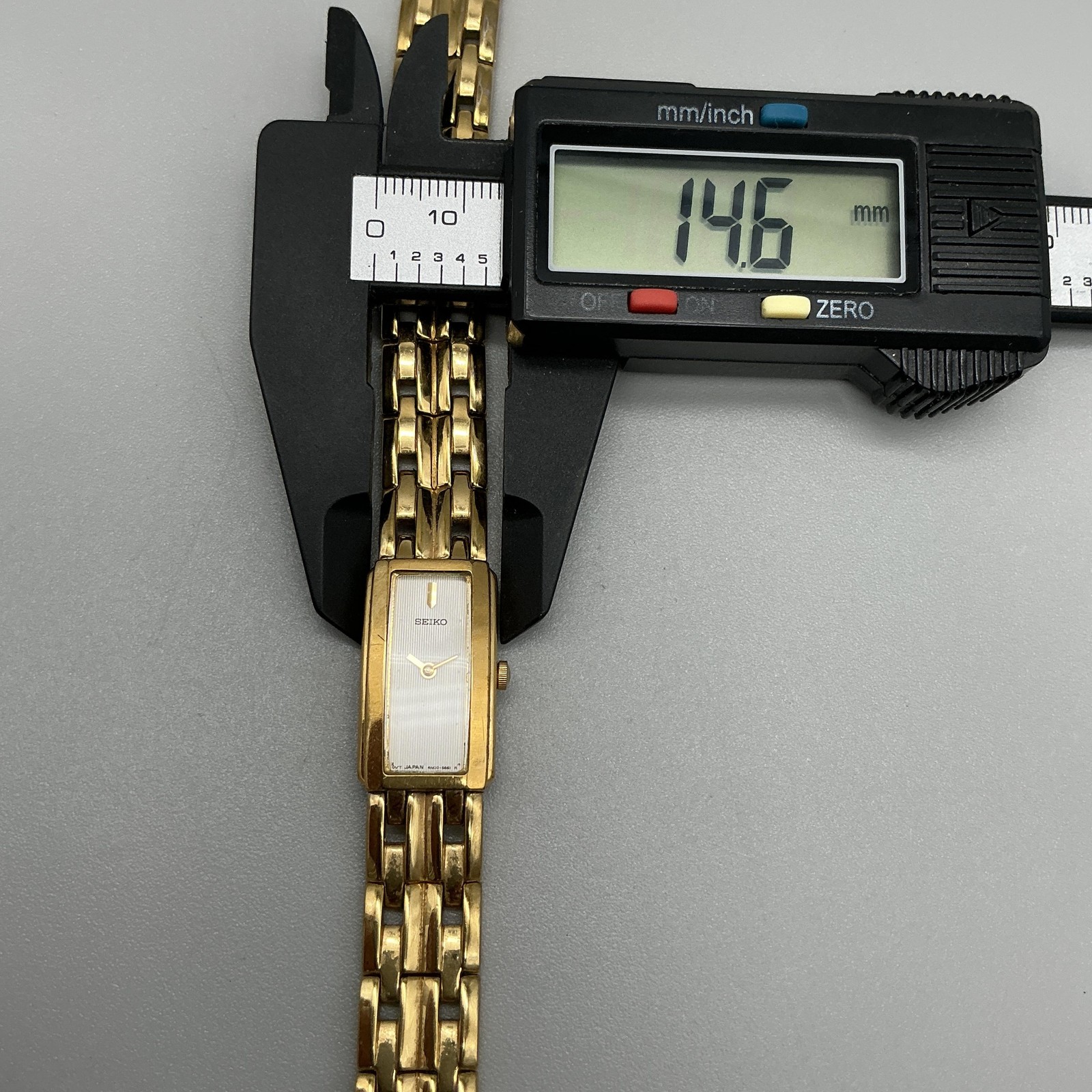 Seiko Womens Watch 15mm White Dial Gold Tone Bracelet 4N00-7089 New Battery 7.5″