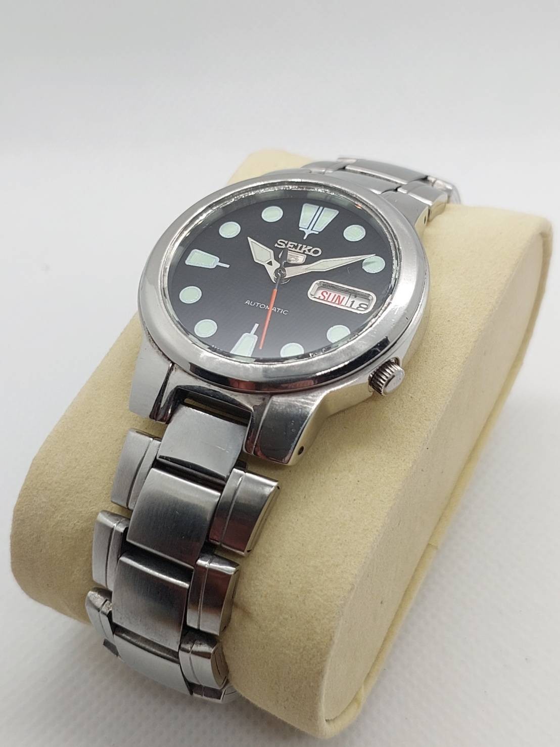 Seiko 5 7S26 Automatic Black Dial Bright Lume Transparent Back with Day-Date
