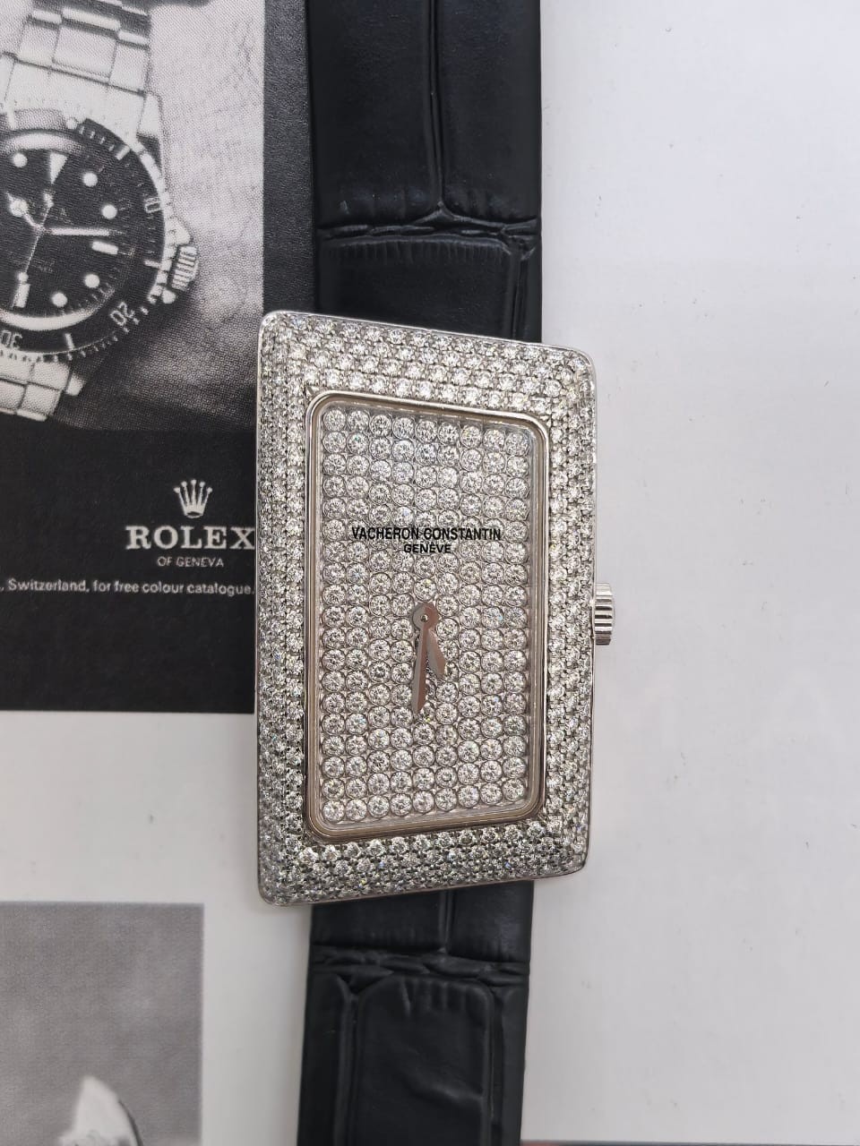 Vacheron Constantin 1972 18kt white gold with diamond Bezel & Dial – Ref. 25515