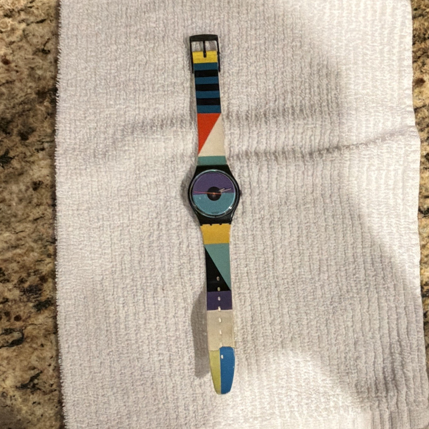 Catherines Point original vintage 1986 Swatch 34mm Multicolor Geometric Dial