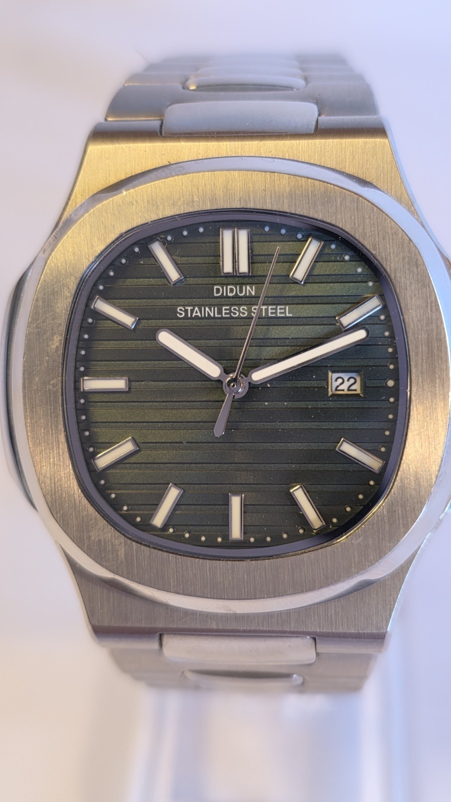 Didun Nautilus Style Quartz Watch Dark Green Dial Stainless Steel Date MINT