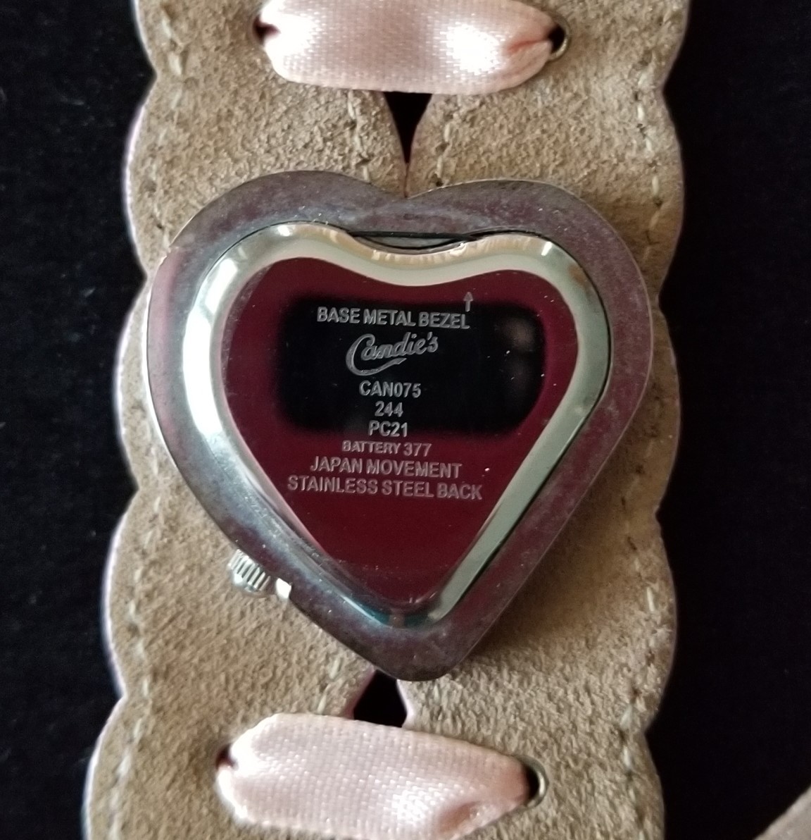 Candie’s Silver Tone Watch Heart Case Pink Leather Band 6″-7″ New Battery