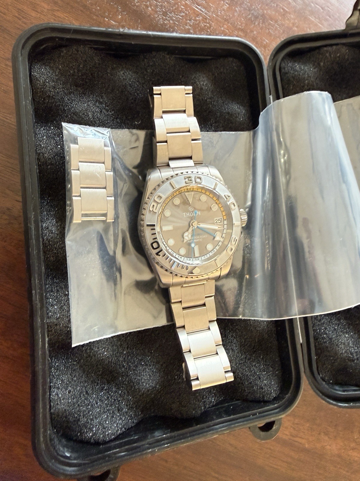 Thorn Titanium Yacht Exploration Road Automatic GMT Dive Watch 40mm YM Homage
