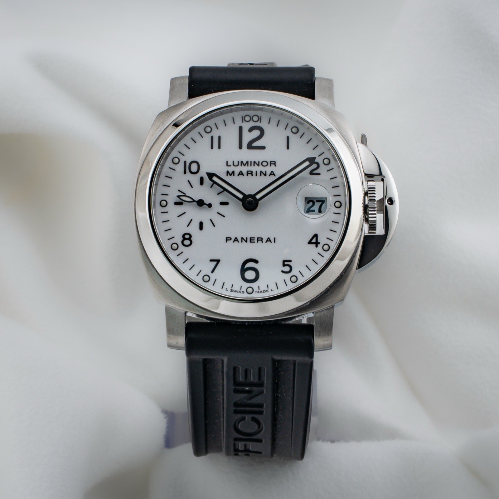 Panerai Luminor White Dial *Serviced* Under 1-year Warranty From Watchmaker 40mm
