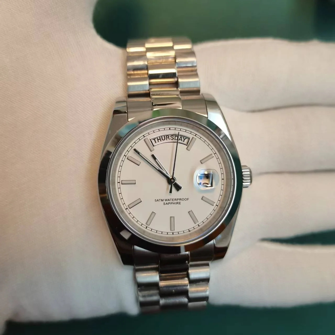 Men’s 36mm Sapphire Crystal Watch Stainless Steel Quartz 50M Waterproof