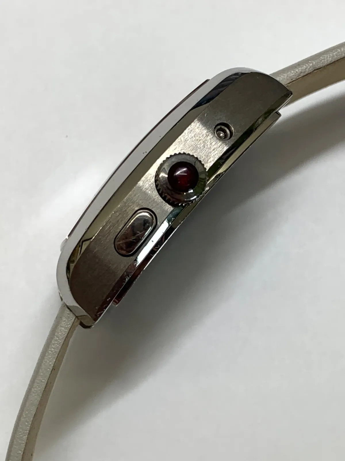 R7-2203 Used Citizen H412 (Junk item)