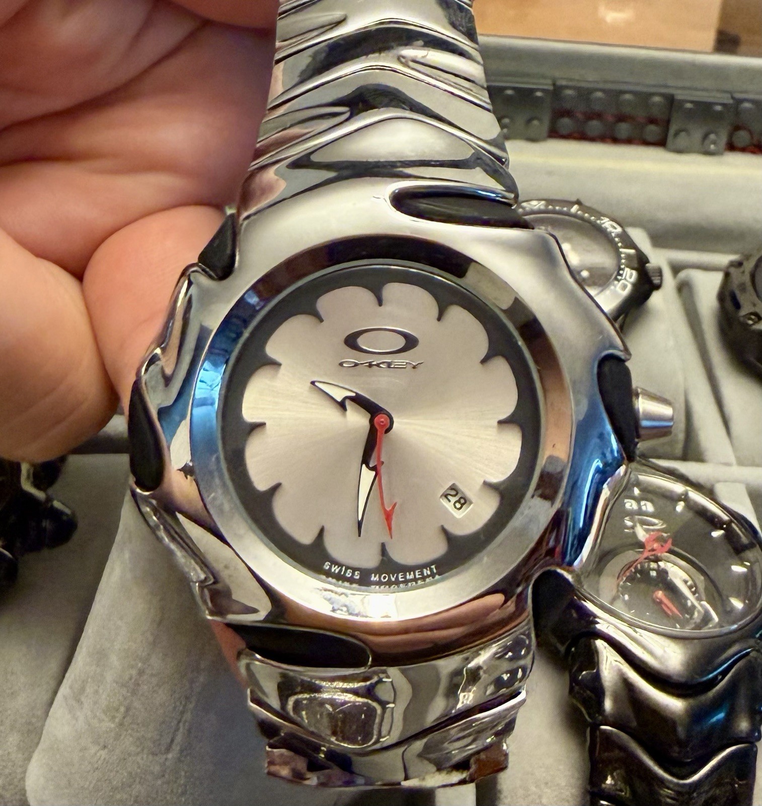Oakley Blade II Swiss Made Watch Silver Dial Stainless Steel 10 BAR Vintage Y2K