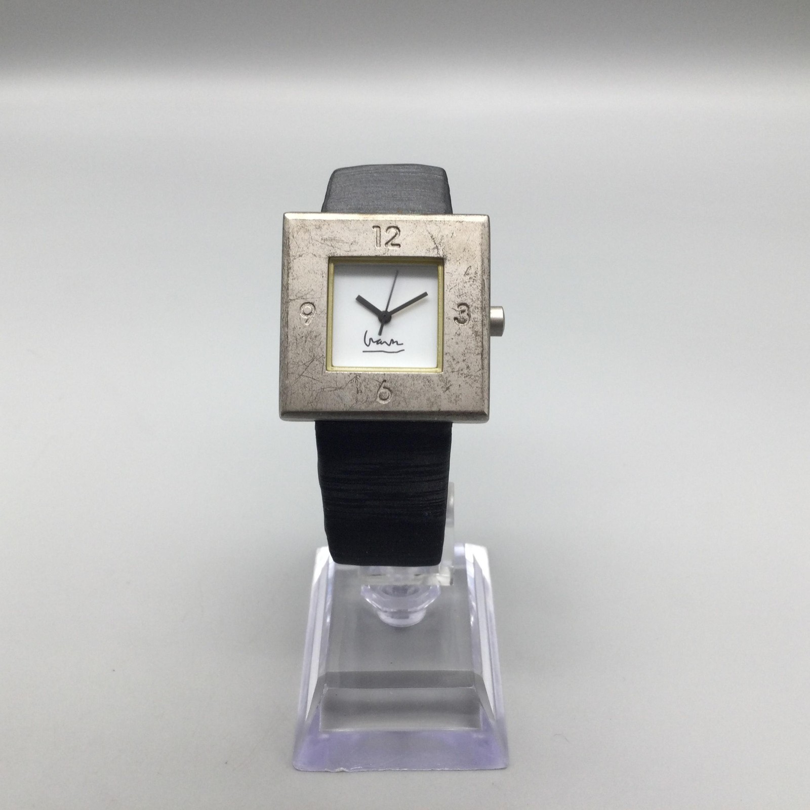 Projects Michael Graves Womens Watch 30mm Square Dial Silver Tone New Battery