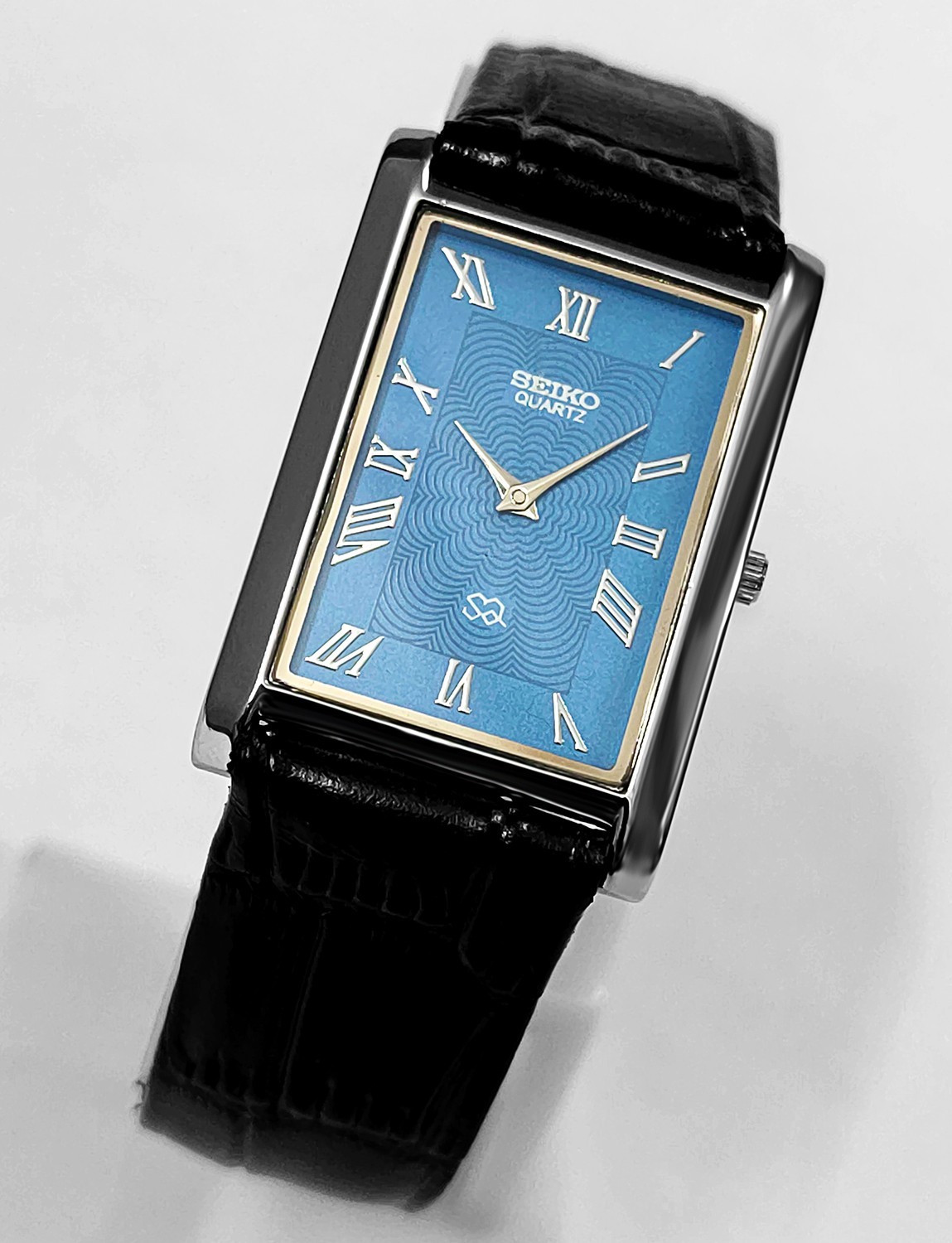Vintage Style Seiko Tank Quartz 27mm Men’s Slim Japanese Beautiful Wristwatch
