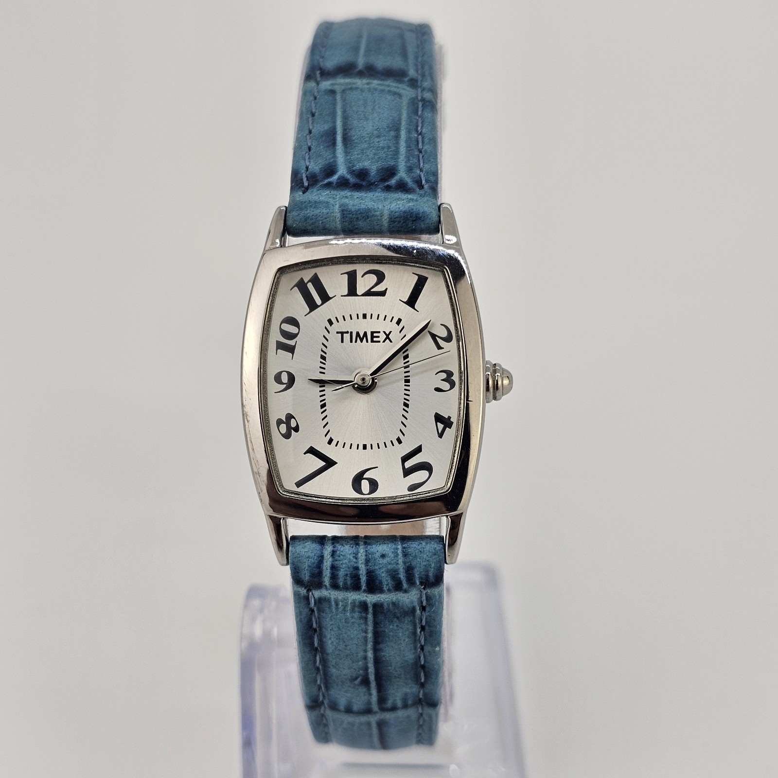 Timex Women’s Analog Watch 22MM Gray Dial Blue Leather Bands New Battery