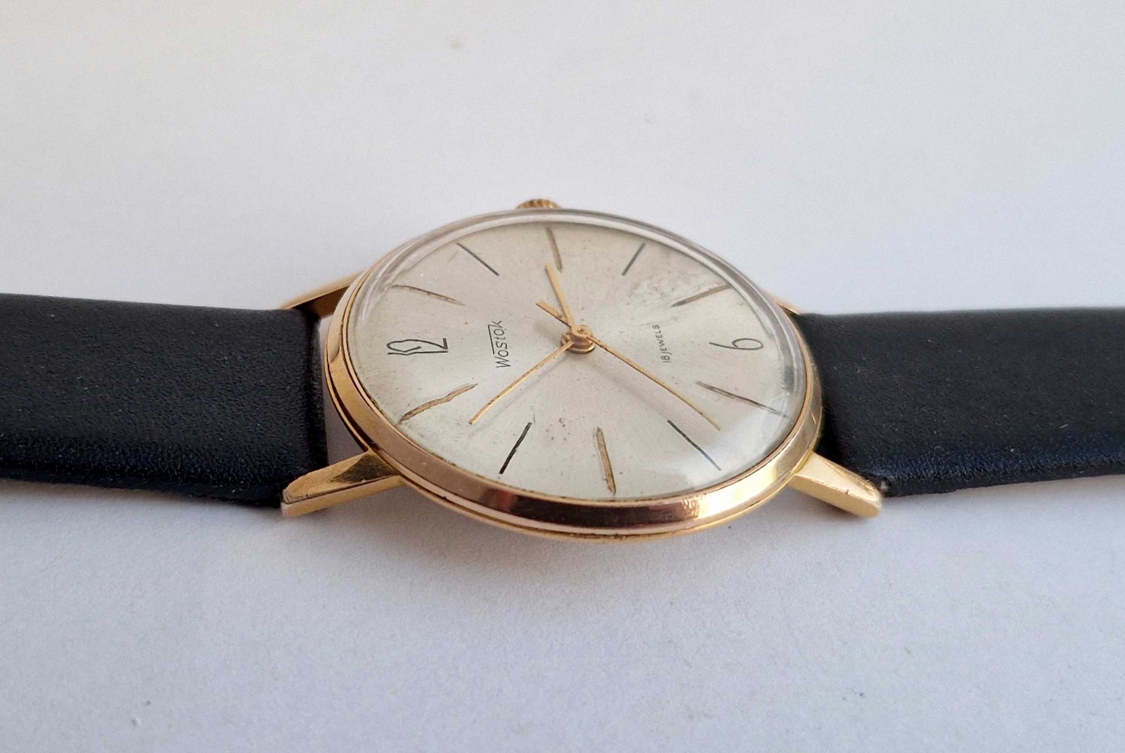 RARE Vintage Soviet mechanical watch Vostok MIR 2209. Gold-Plated 18 Jewels USSR