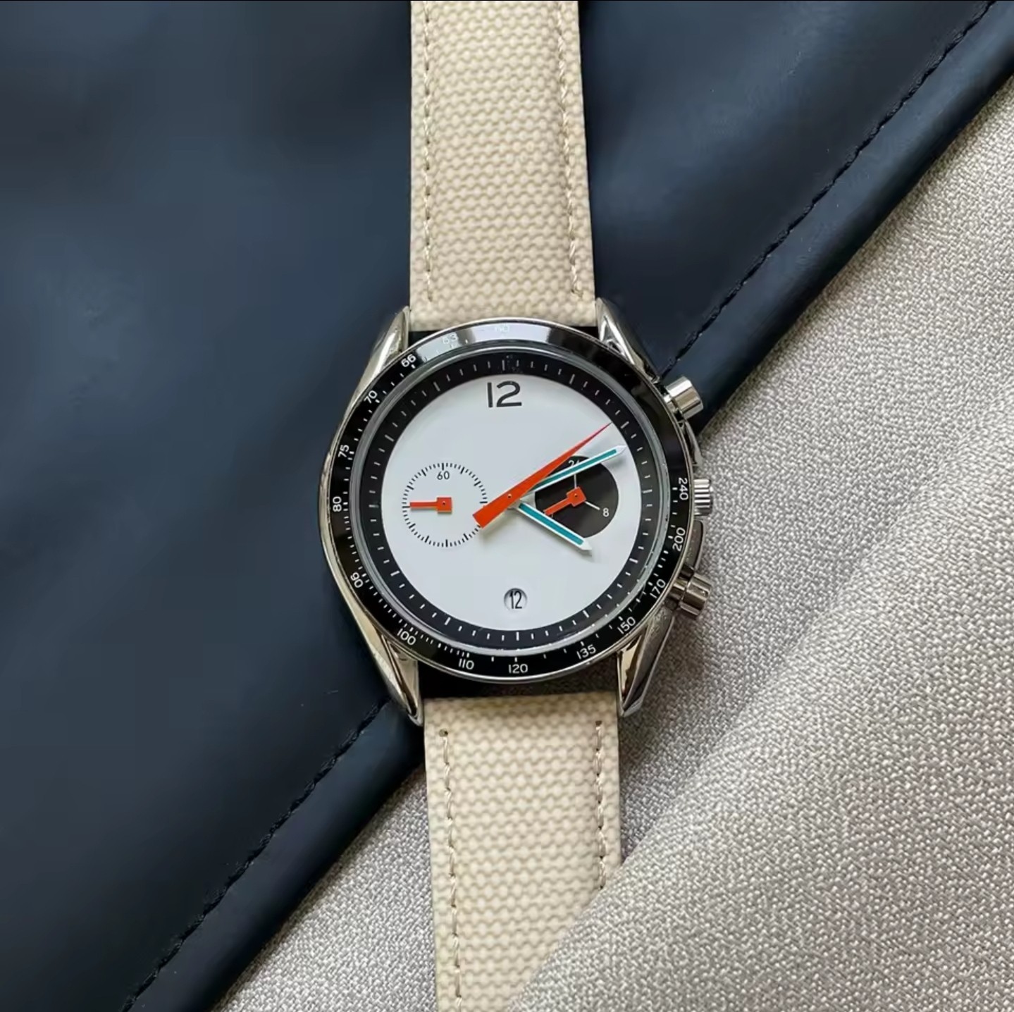 Men’s Quartz Chronograph Watch Waterproof, Silicone, Colors Hands