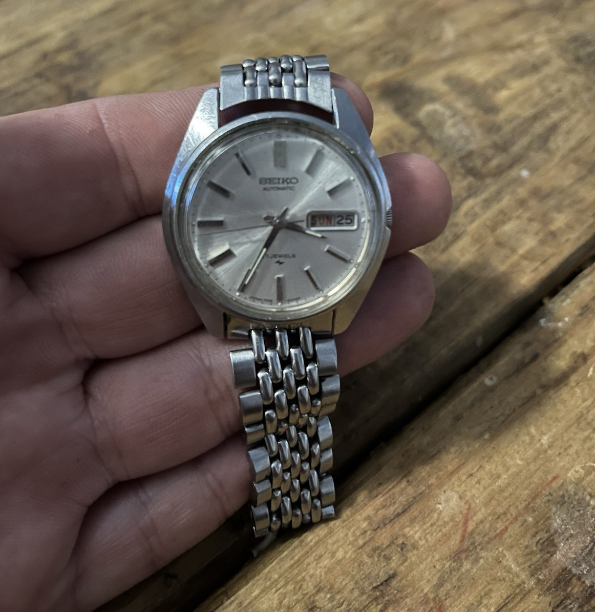Seiko 5 Men’s Automatic Day/Date Silver Dial Stainless Steel Bracelet Watch