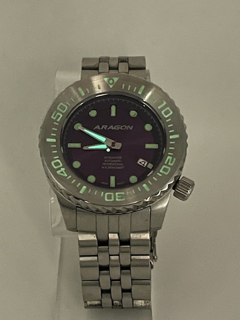 Aragon Divemaster Purple Dial NH35 Auto Dive Watch A481 Exhibition Back