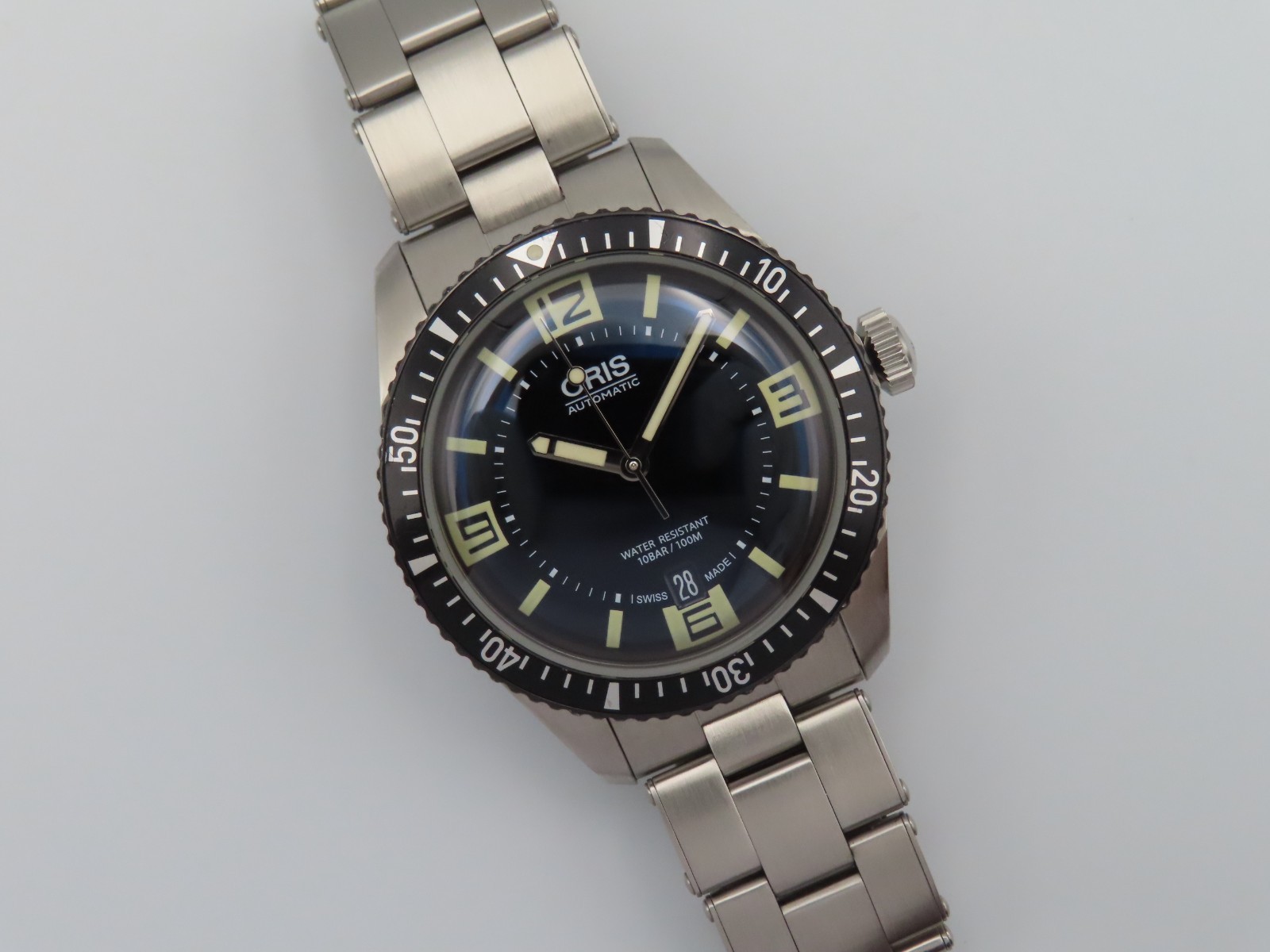 Oris Divers Sixty-Five Black Dial 01 773 7720 4055 Men’s 40mm Wristwatch