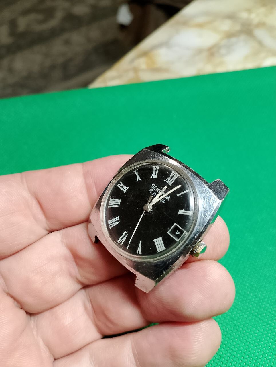 Watch Vostok Wostok 18 Jewels 2214 Vintage Wristwatch USSR Russia Soviet Working