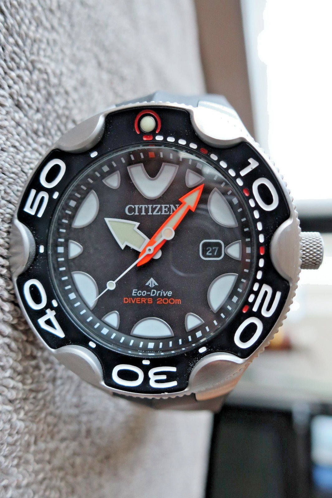 CITIZEN PROMASTER ECO-DRIVE “ORCA” 200M MEN’S DIVE WATCH, 46MM, EXC COND, BOX