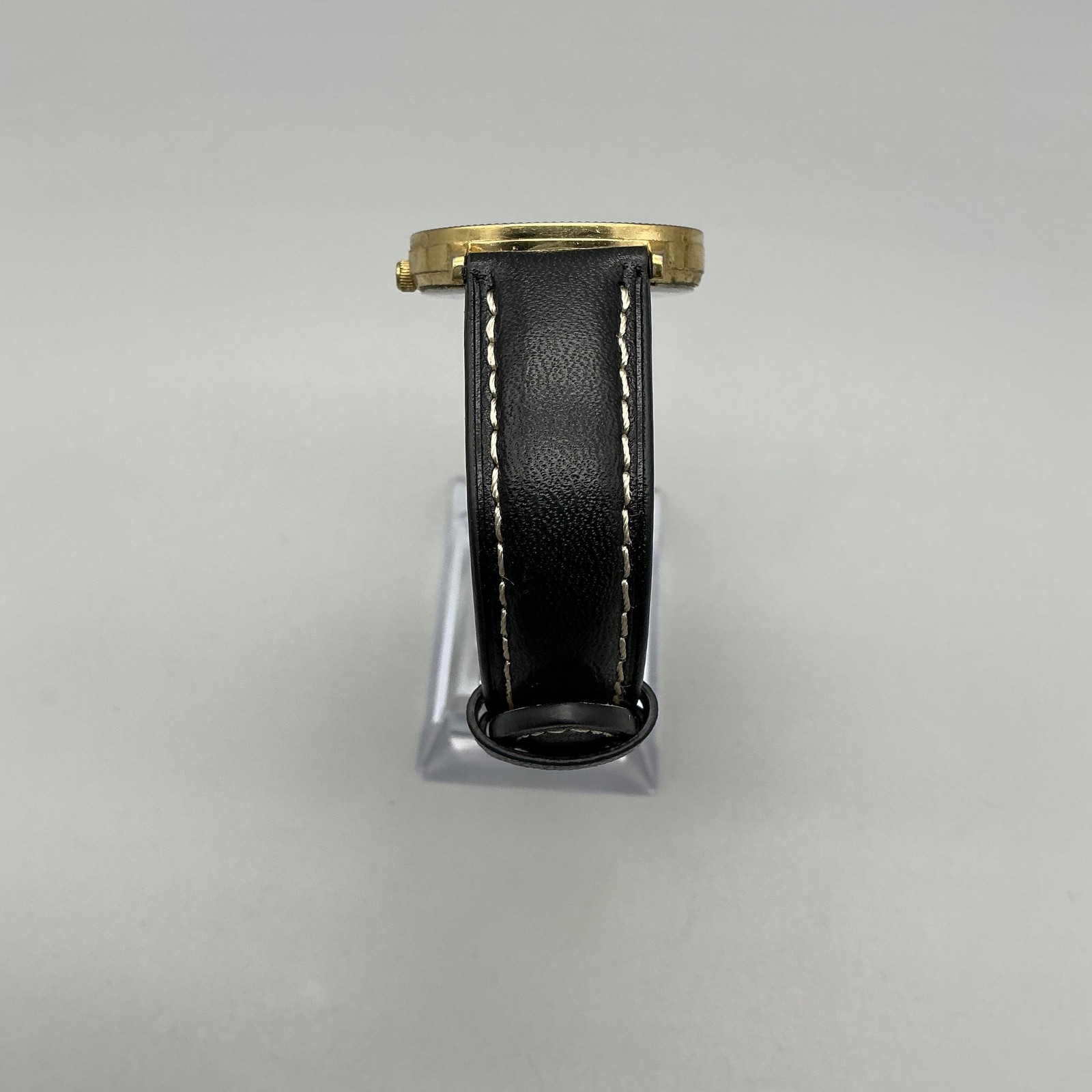 Vintage Lee Kum Kee Mens Watch 33mm Gold Tone Black Leather Date New Battery